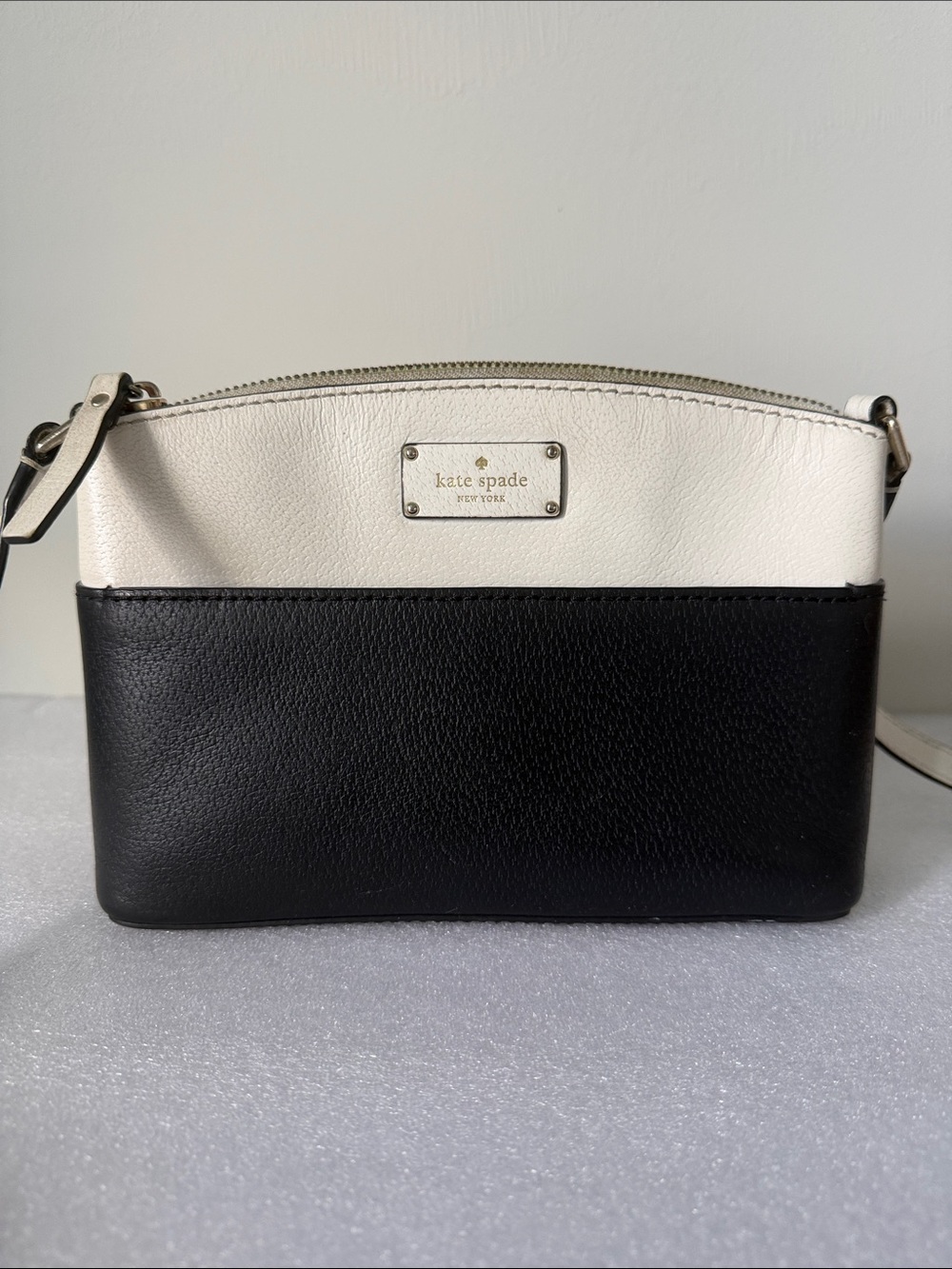 KATE SPADE Grove Street Millie Crossbody Bag Purse Black & Cement